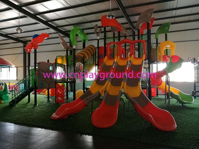  New Design Outdoor Children Combination Slides Playground