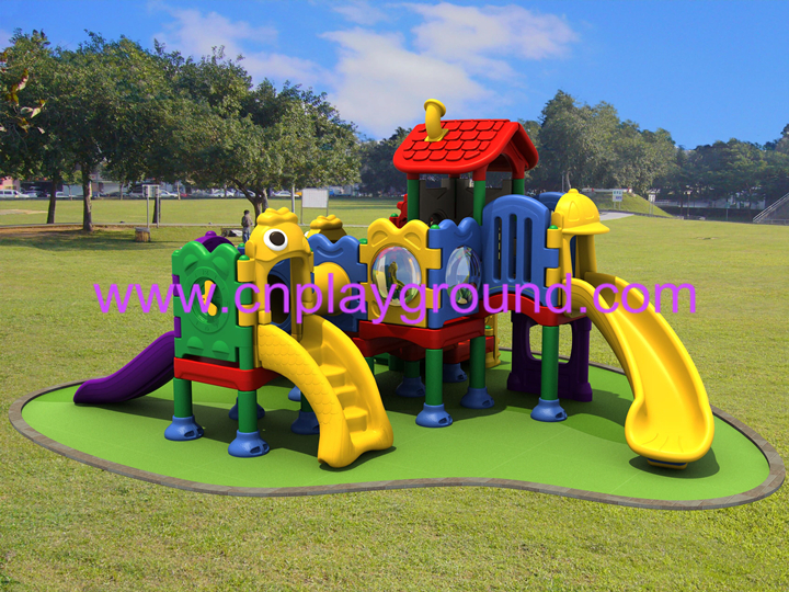Small Full Plastic Slide Playground Equipment for Toddlers (M11-03101) www.cnplayground.com