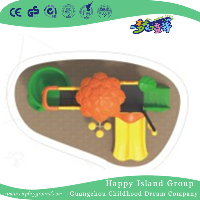 Backyard Slide Tree House Playground For Children Play (1915602)