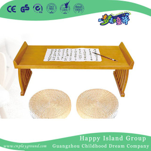 Kindergarten Wooden Calligraphic Class Desk with Two Cattail Hassock (HG-3602)
